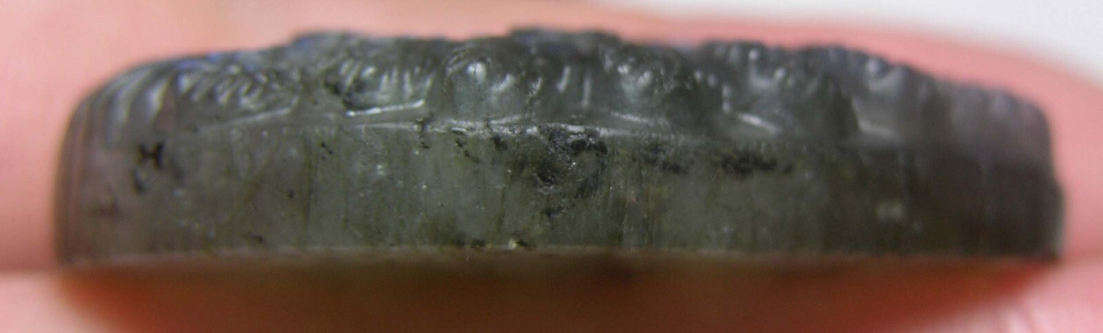 #37 Madagascar 82.60ct Natural Labradorite Indian Head Carving 16.50g 41.00mm