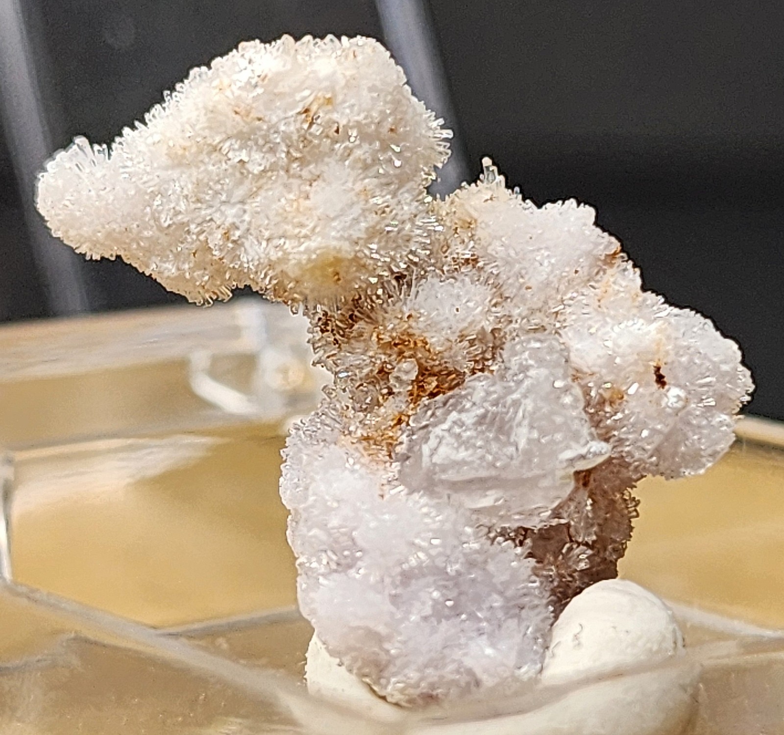 🌟ULTRA-REACTIVE LILAC CREEDITE FLOWER – Qinglong Mine, China🌟