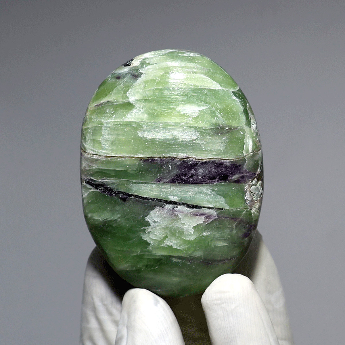 Rare Green Kammererite Palmstone • Harmony, Psychic Awareness & Gentle Strength