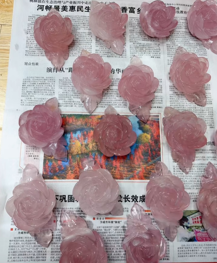 1pc Natural Pink Rose Quartz Carved Crystal Flower Skull Reiki Healing Decor