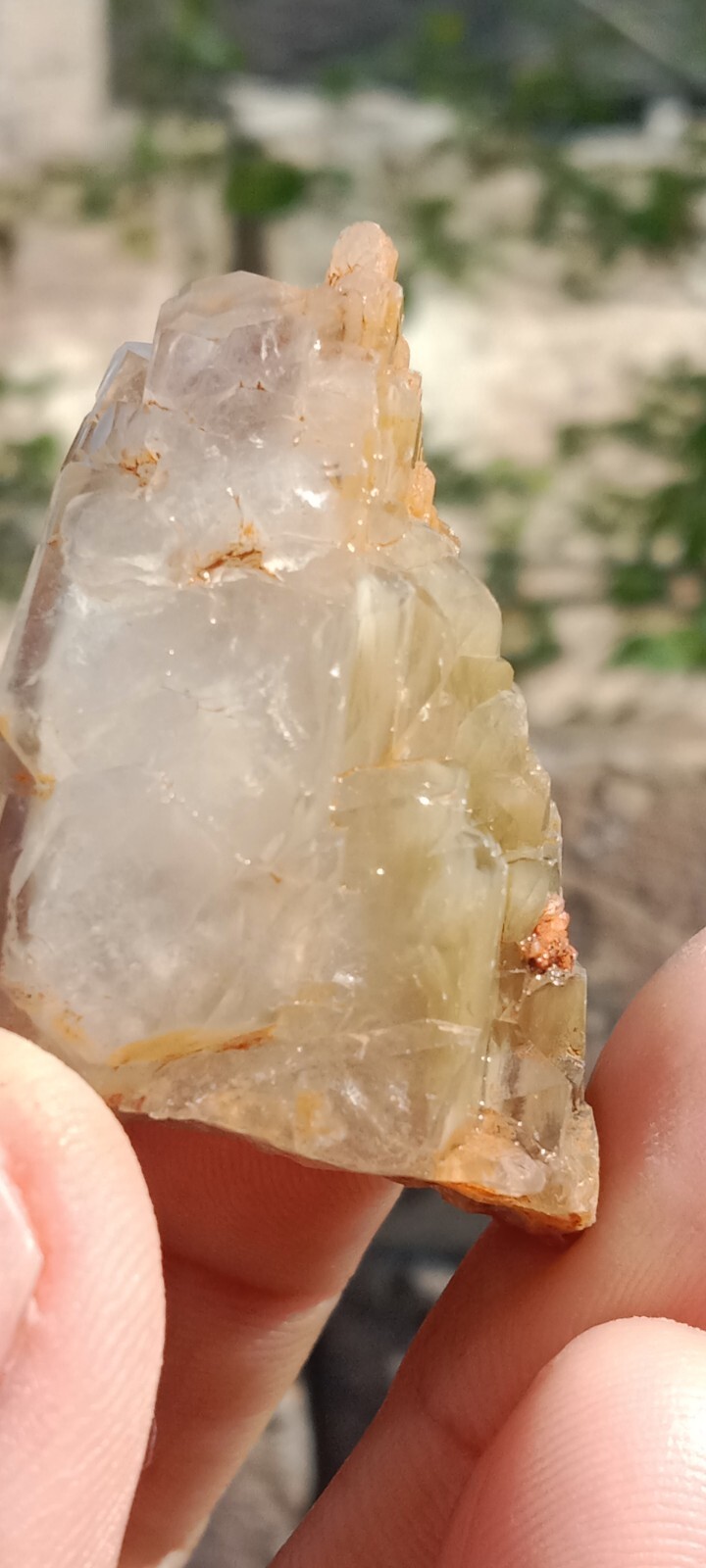 33.5Grams Tri color white brown and chlorine Beautiful Chlorine Quartz Crystal