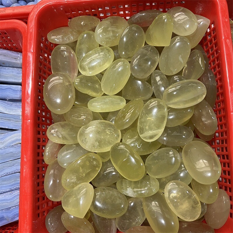 TOP Wholesale Natural Citrine Quartz Palm Stone Quartz Crystal Reiki Healing 1PC
