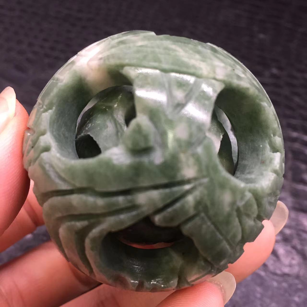 Natuaral XIU Jade Quartz Sphere Crystal Exquisite Ball Magic Healing Decorat 1Pc