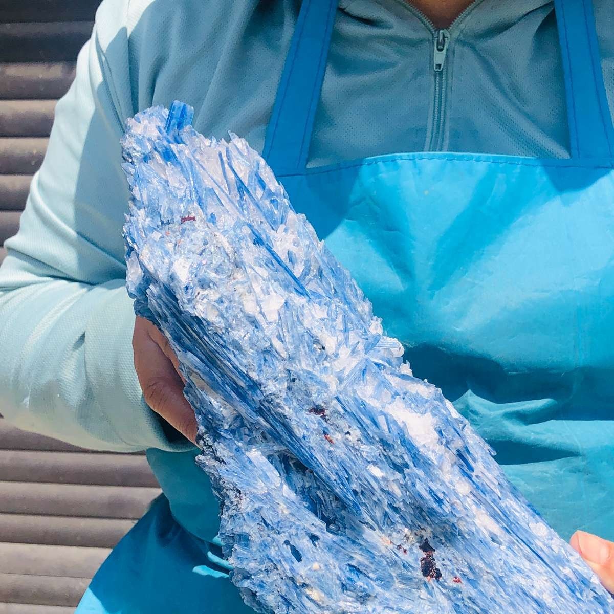 4730G Natural Blue Quartz Crystal Specimen Raw Mineral Reiki Healing Home MH5285