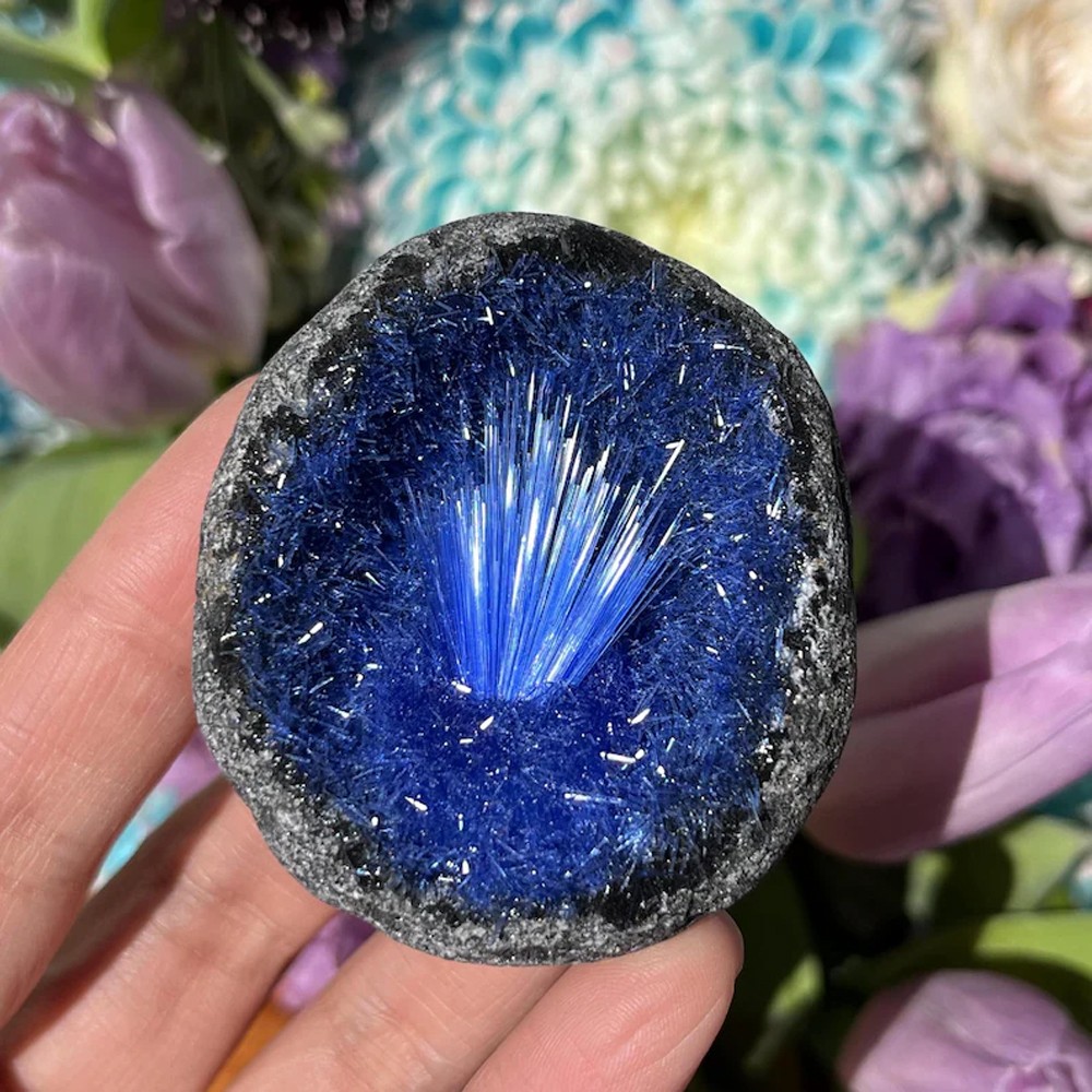 Natural meteorite Specimen, quartz crystal,Goethite, Blue copper ore, Decoration