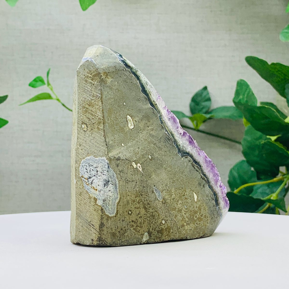 633g Natural Amethyst Geode Mineral Specimen Crystal Quartz Energy Decoration