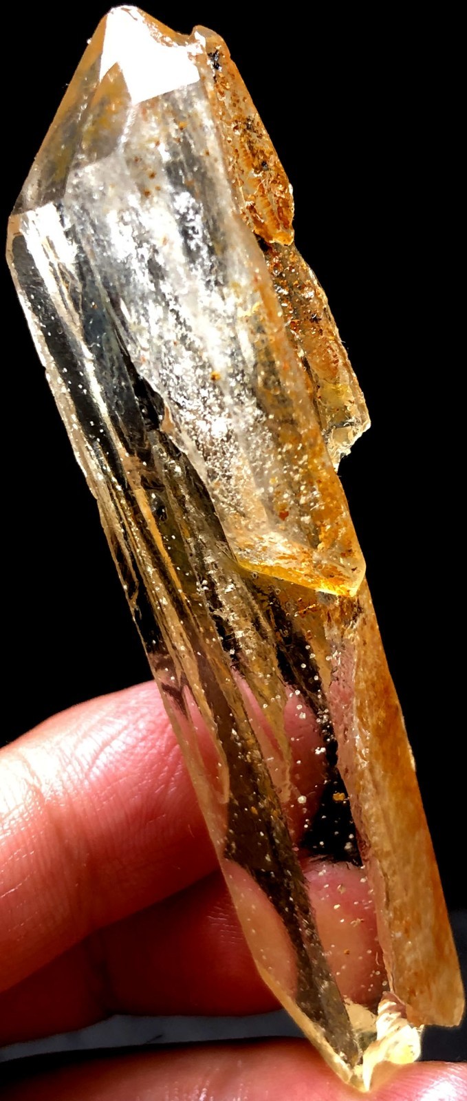 46g 1PC Himalayan Natural singing Lemurian Quartz Lemurian Crystal Point t917