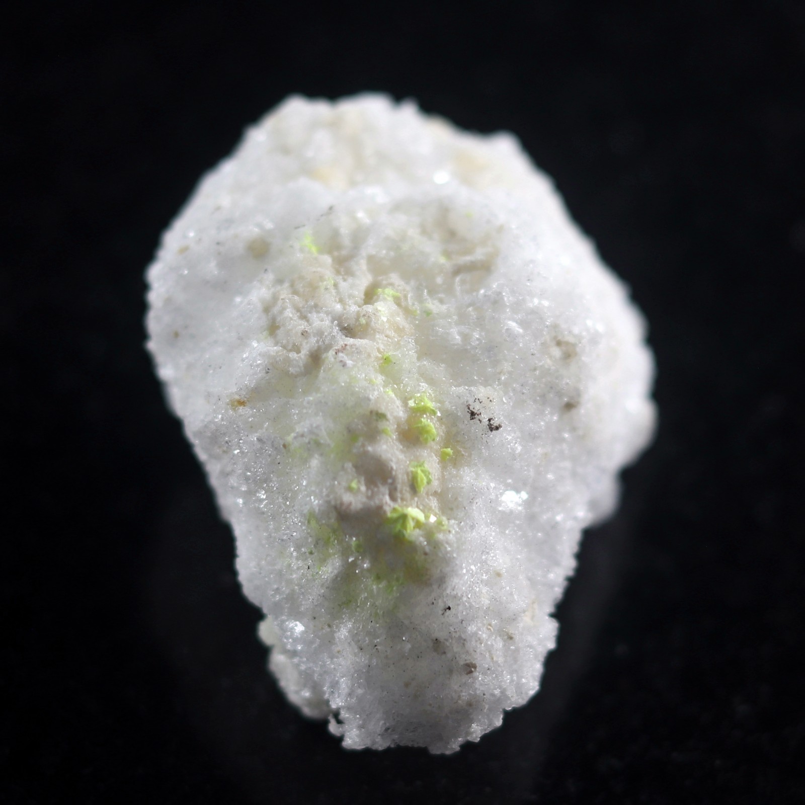 Fluorescent Mineral Specimen: Gypsum Selenite with Novacekite, Mexico (SEL626)