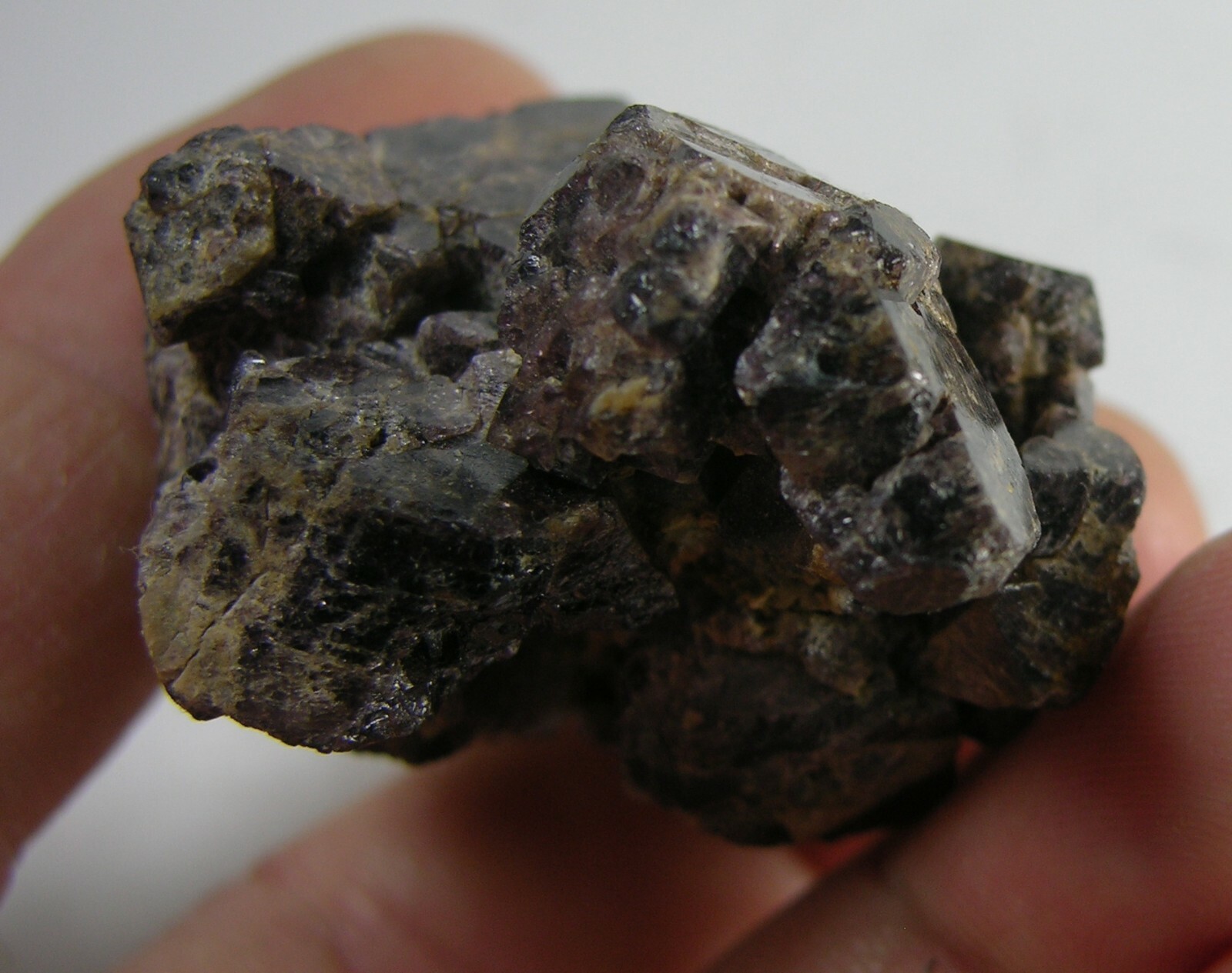 53g Vietnam 100% Natural Raw Octagonal Spinel Crystal Specimen 1 7/8 oz 51.00mm