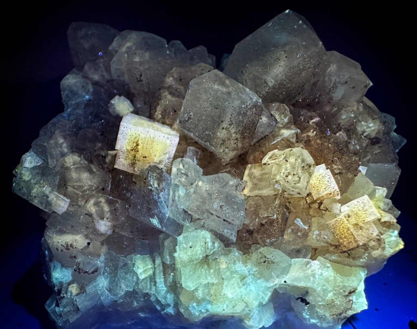 ➤ 2-1/2″ CALCITE & FLUORITE CRYSTAL CLUSTER – Norristown Indiana VIDEO➤551