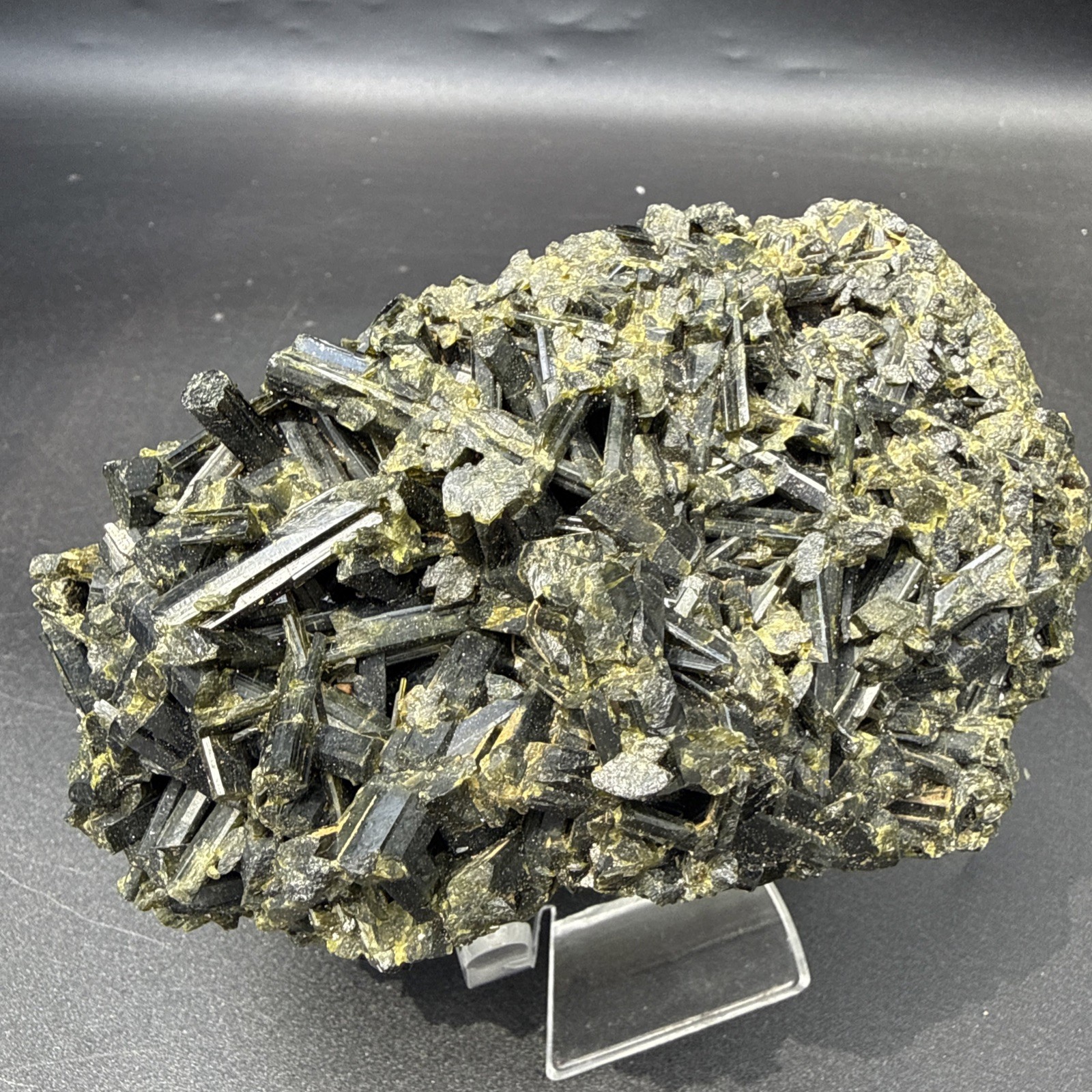 2 Lb Large Natural Epidote On Matrix From Pakistan. A+ Specimen,Minerals,Gems.