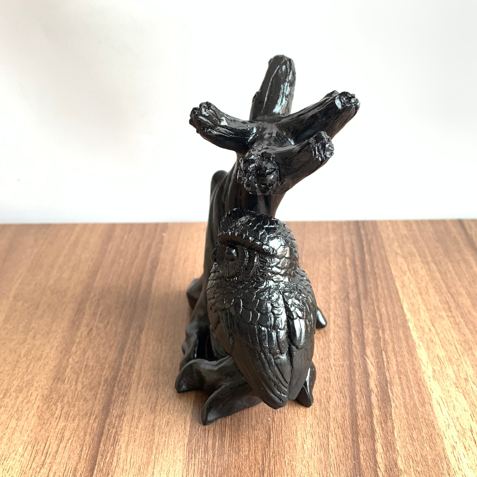1PCS Owl Resin Sphere Holder Stand Base Natural Crystal Ball Hand C477
