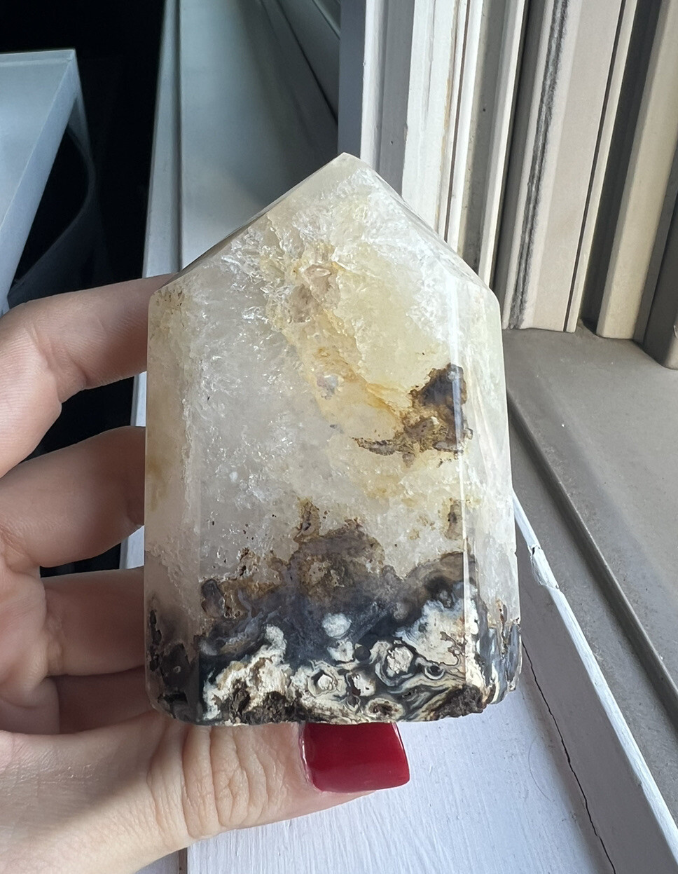 Druzy Crystal Tower 3.5×2.25 inches
