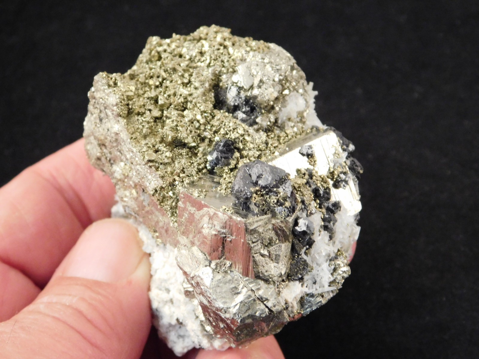 Druzy PYRITE Crystal CUBE Cluster with Sphalerite and Chalcopyrite Peru 217gr