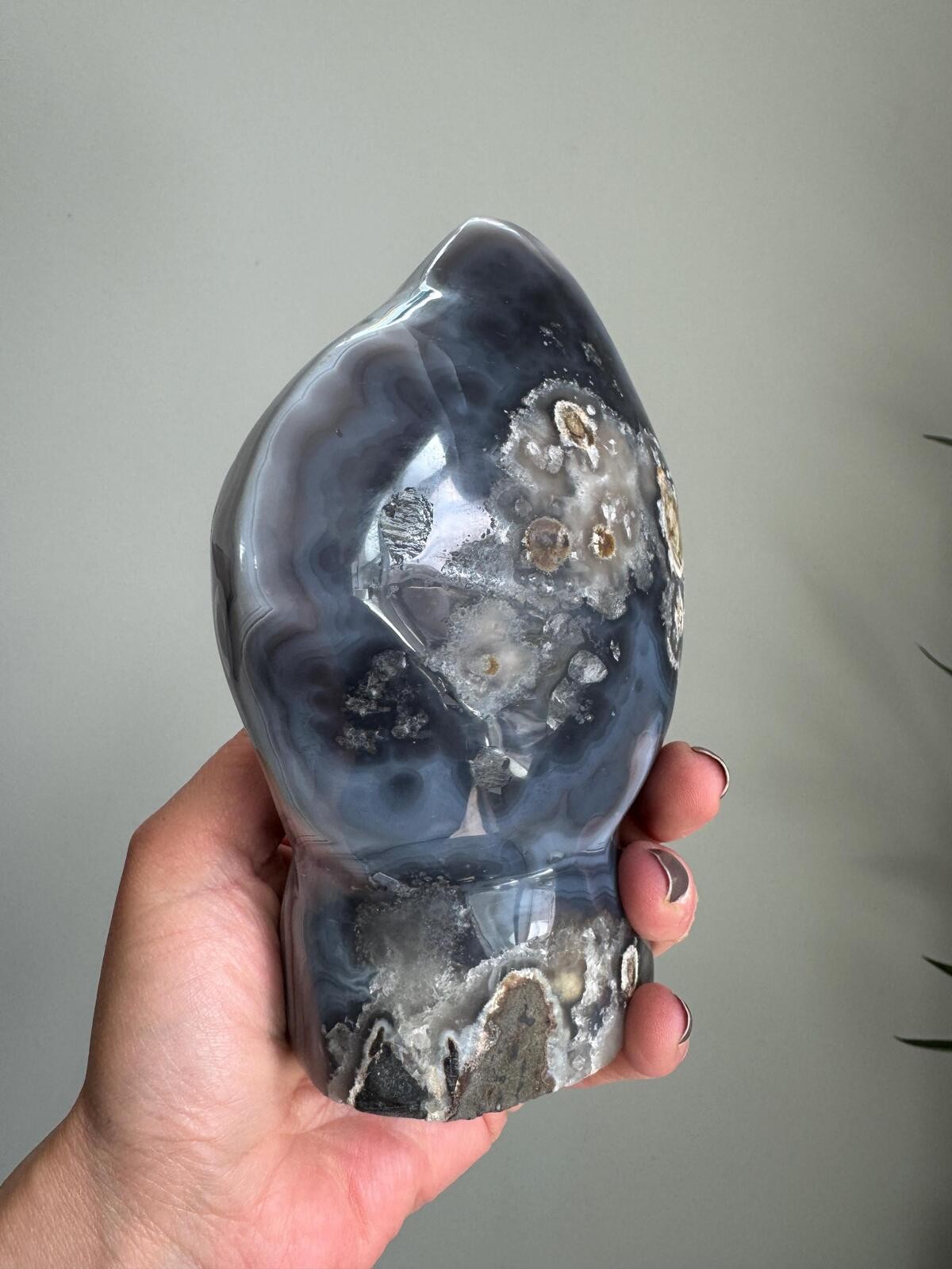Amethyst Geode Natural Blue Banded Agate Crystal Cluster Uruguayan Mineral A900