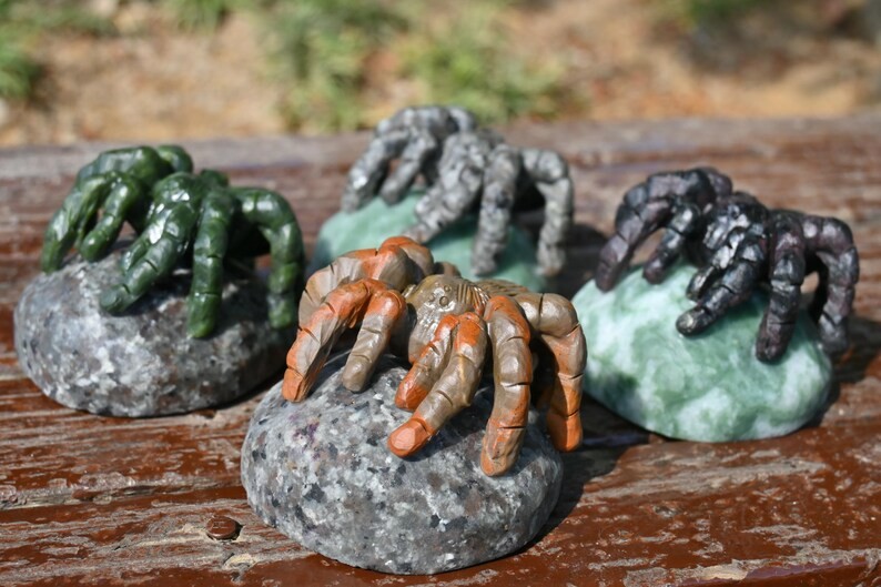 3.2″Hand carved Natural Quartz Spider Reiki Crystal figurine Heal Decor gift 1pc