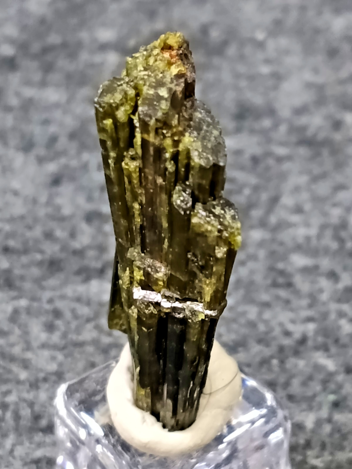 Green Epidote Nice Fan Terminations Natural Top Quality Mineral X12