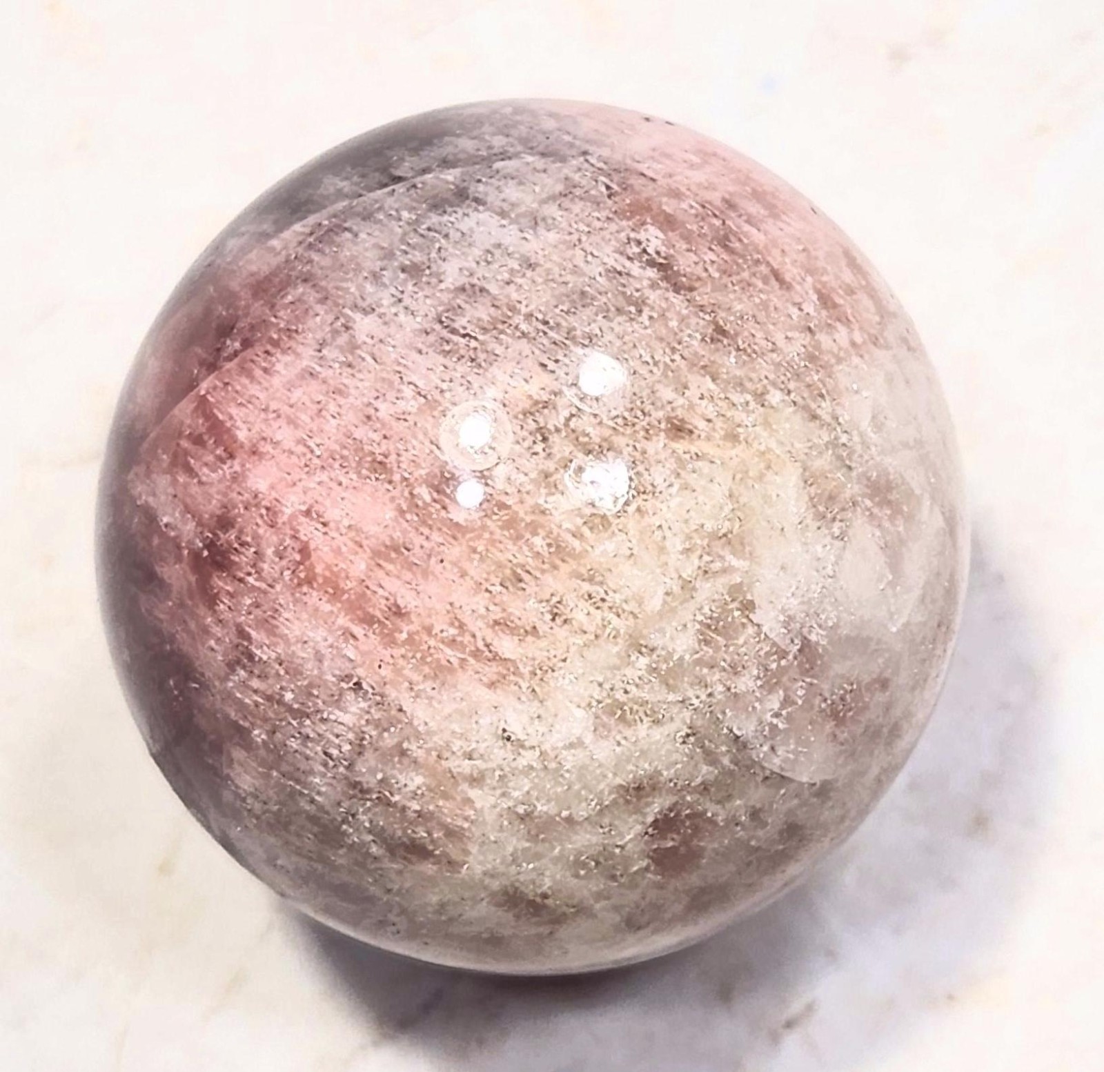 Fluorescent Boquillas Calcite 38mm Sphere – Stunning SW LW Mexican Mineral 6448
