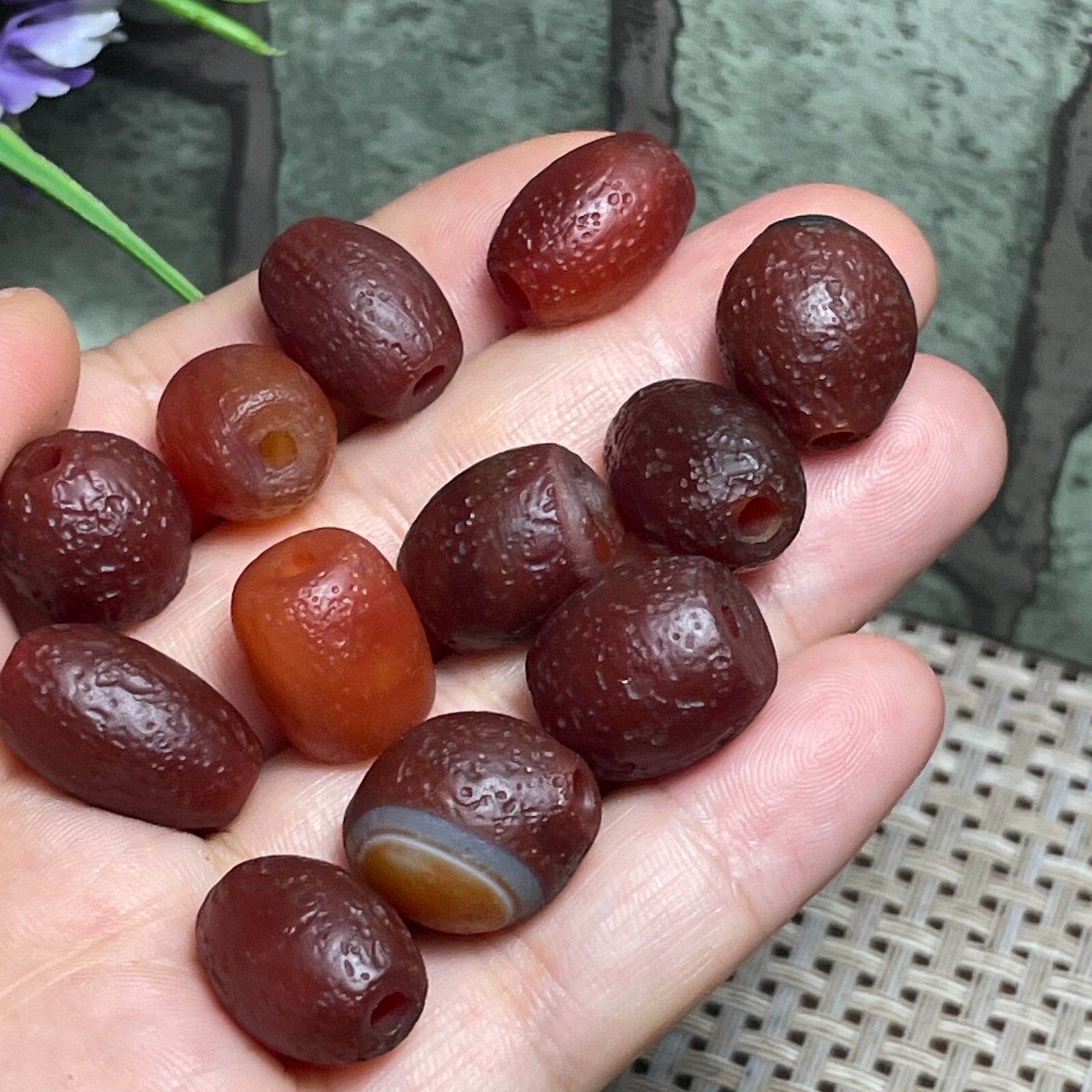 12pcs Rare Red Agate stone original stone specimen 42g m8313