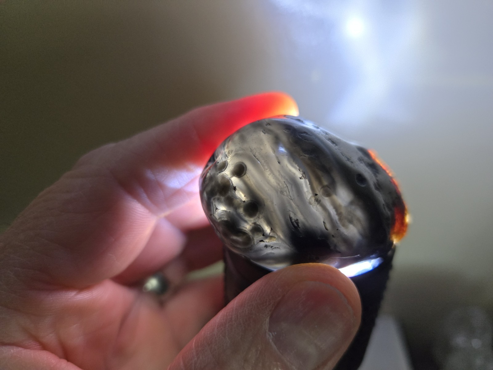 Enhydro Fluid Inclusion Agate Quartz Water Inside, Medium Pocket! Video! 46.8g
