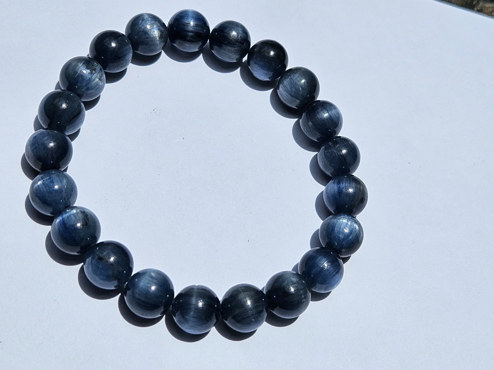 Blue Kyanite Bead Bracelet: 8 mm Round Crystals (Blue Kyanite Crystal Bracelet)