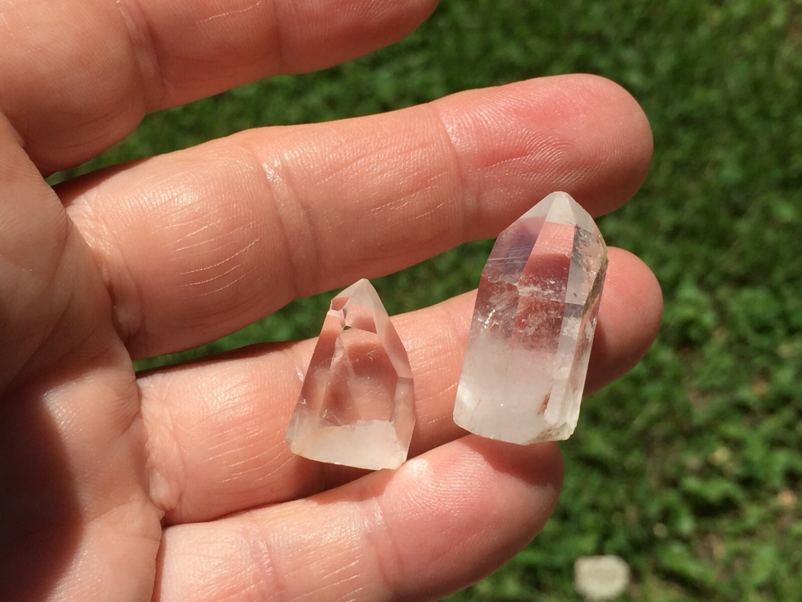 Lot 2 Arkansas Quartz Crystal Display Specimen Points Standing 1 1/8″ & 7/8″
