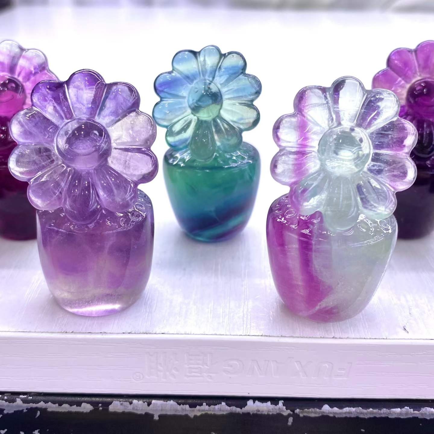 1pc Natural Color Fluorite Quartz Carved Flower Skull Crystal Reiki Decor