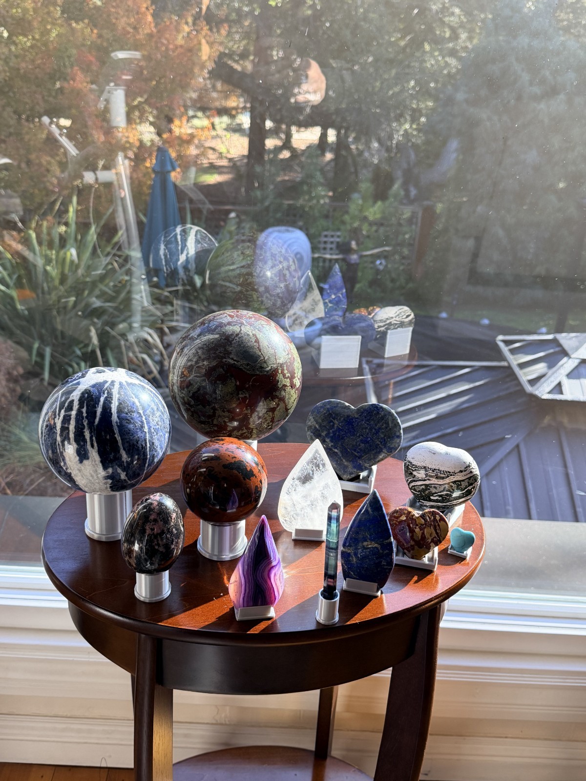 Crystal sphere display stands! Multi Sizes & Colors. Regal & Sturdy. Jemthrones!