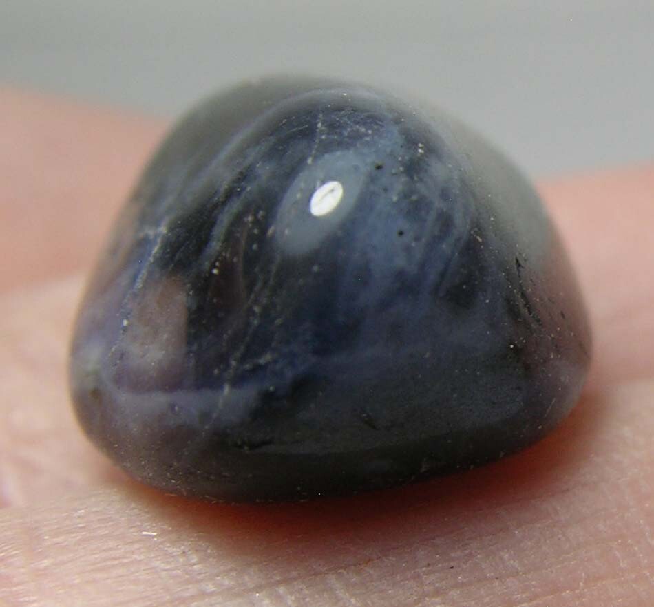 #4 Africa 16.50ct 100% Natural Tumbled Rough Sodalite Specimen 3.30g 21.00mm
