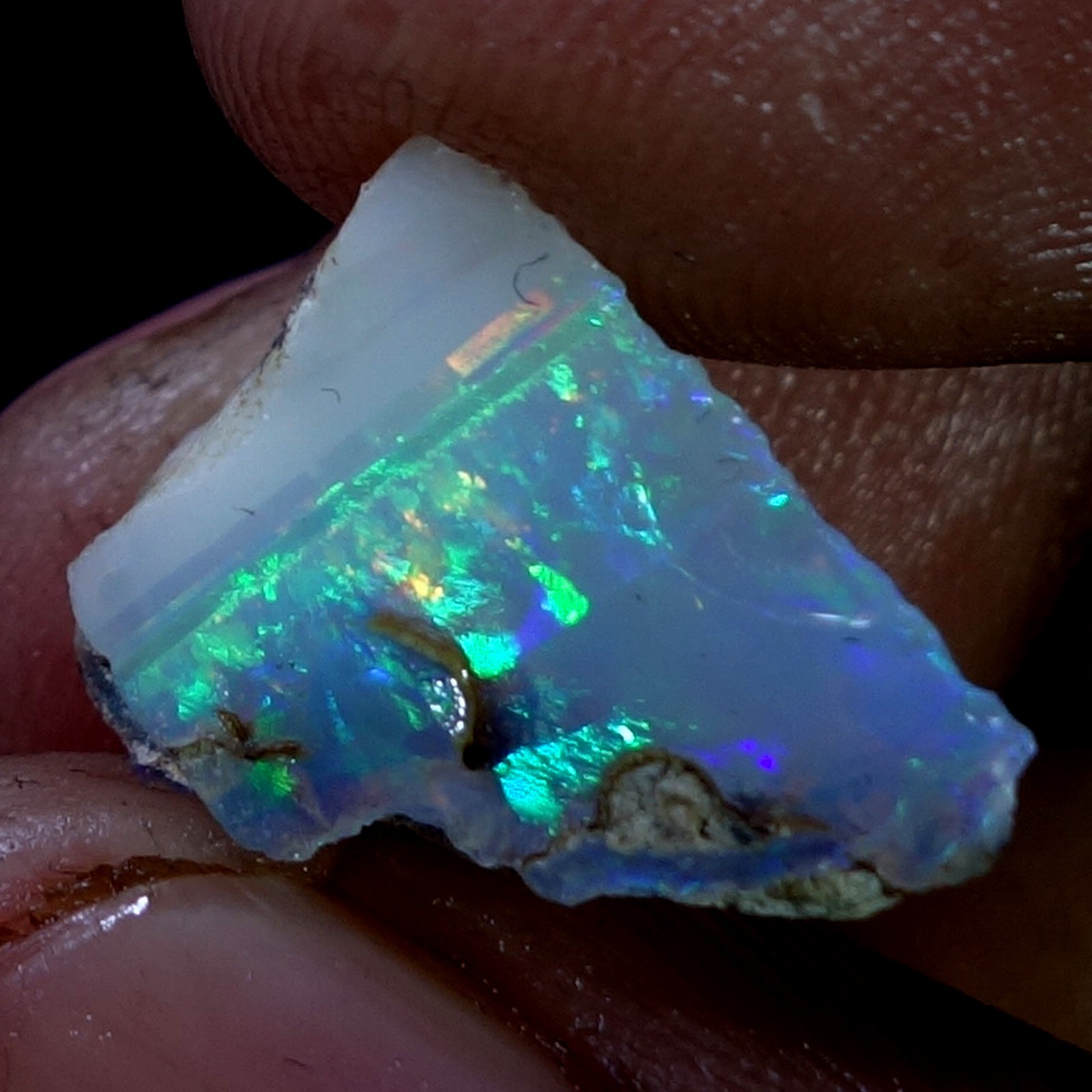 AA+ Ethiopian Dry Opal Rough Entreated Welo Opal Multi Fire Color Flash 06.30Cts