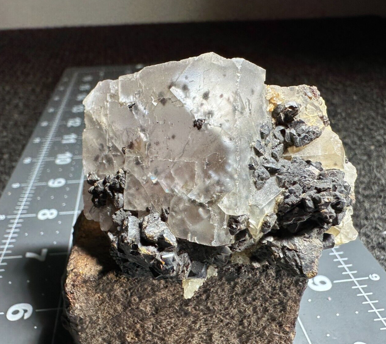 ➤ 1-5/8″ WHITE FLUORITE CUBE with SPHALERITE Cave In Rock Illinois VIDEO➤254