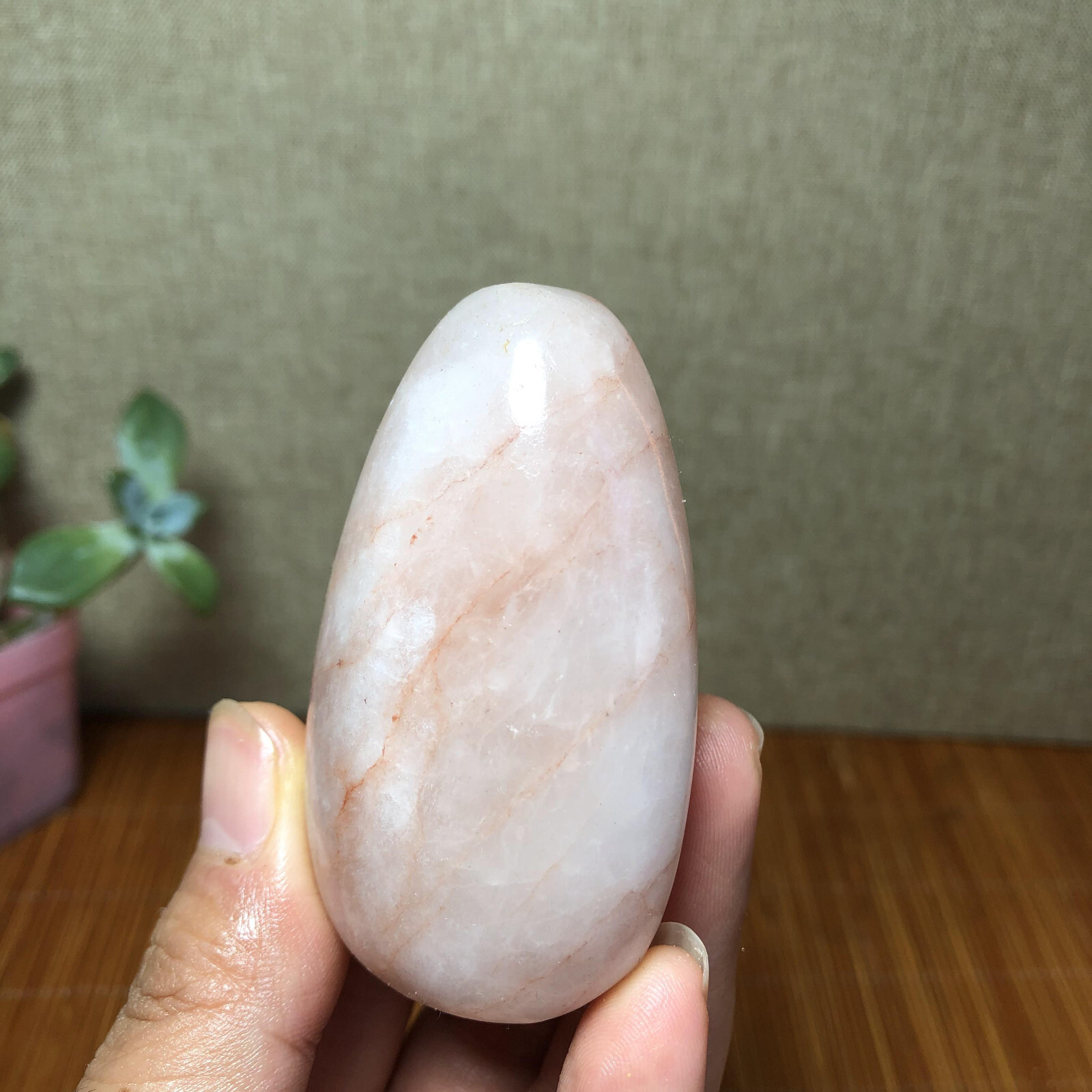 64mm Natural Red gum flower Crystal gemstone polish/rough Specimen 103g A3387