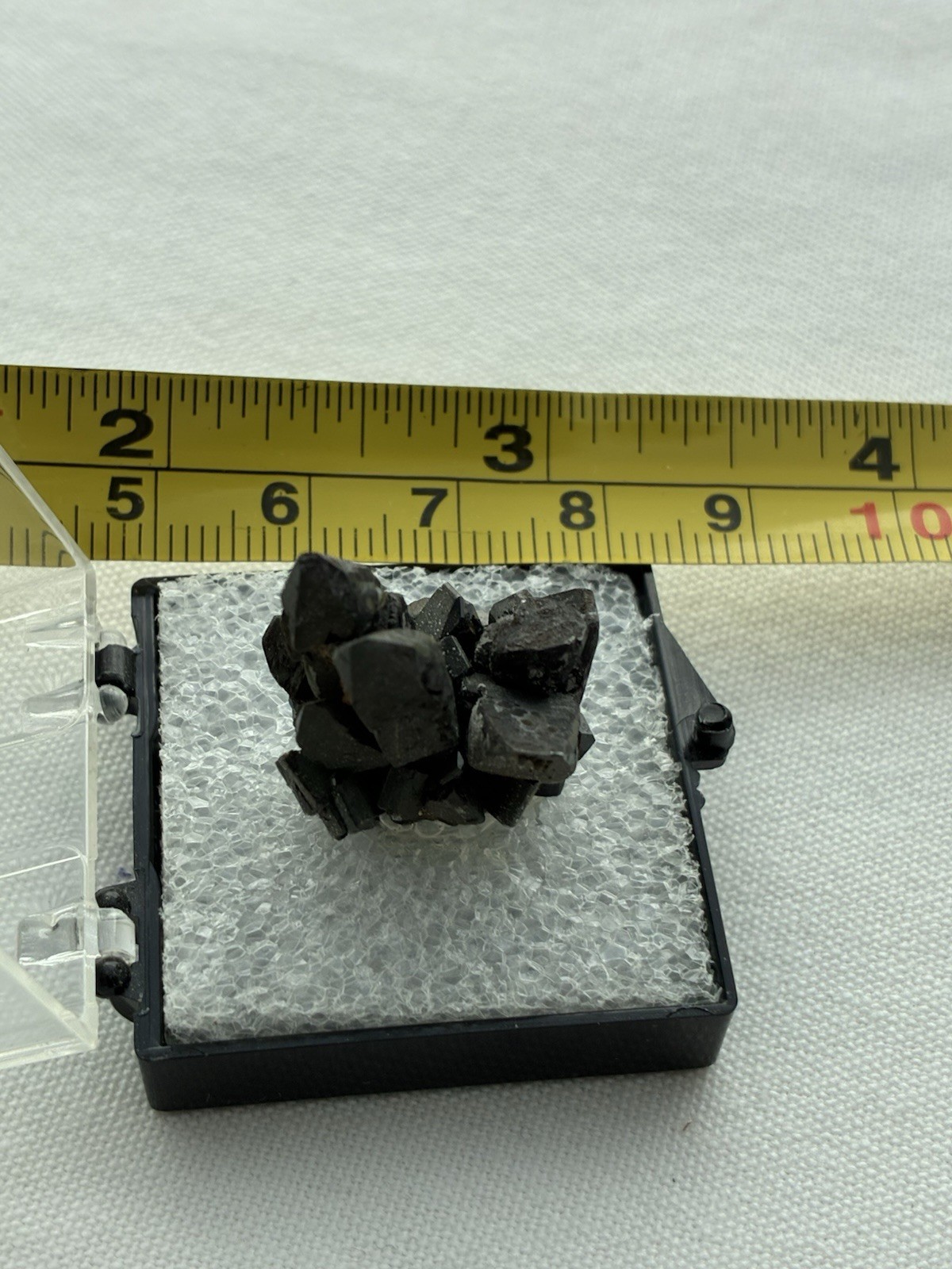 DESCLOIZITE Berg Aukus Mine, Namibia, S.W. Africa HYBLOCKROCKSTORE