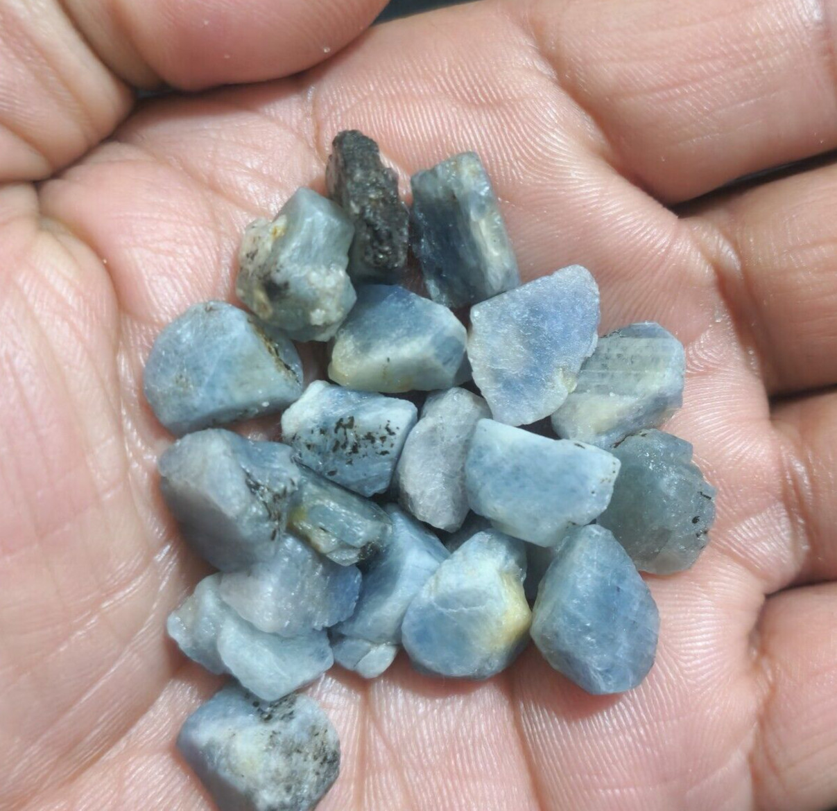 Wonderful Madagascar Blue Sapphire Raw 209.75 Crt Size 12-15 MM Loose Gemstone