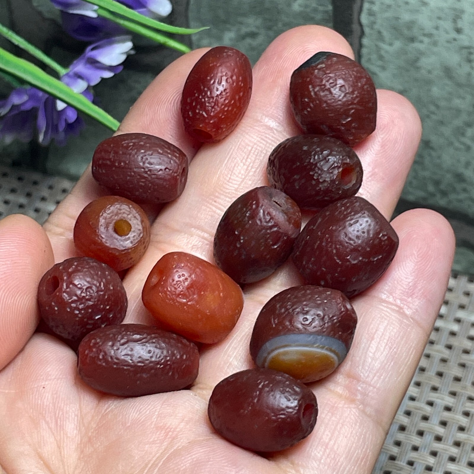 12pcs Rare Red Agate stone original stone specimen 42g m8313