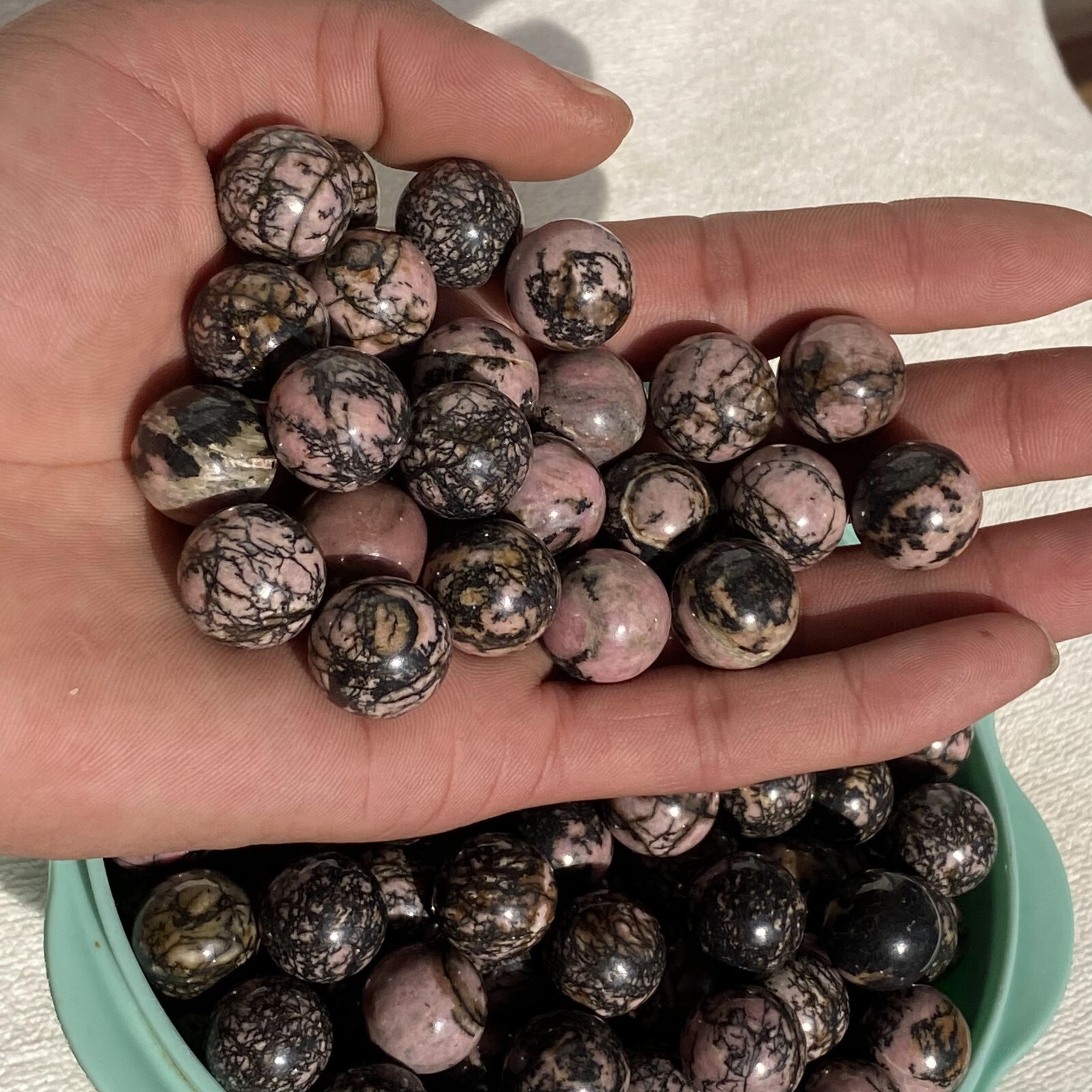 10pc Natural Rhodonite jasper Ball Quartz Crystal Sphere Polishing Healing 15mm+