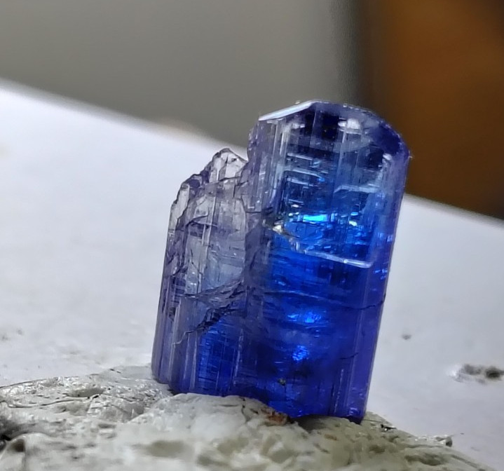 TANZANITE MULTICOLOR BLUE LIGHT TEAL PURPLE UNHEATED TWIN CRYSTAL 8CT MONSTER