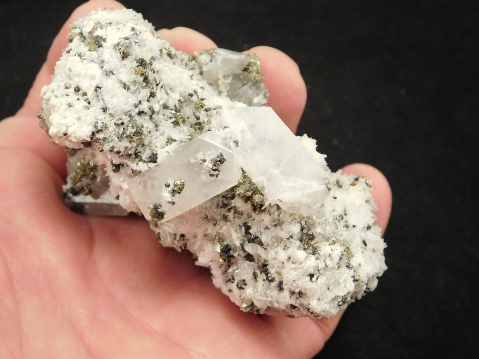 FLUORESCENT Calcite CRYSTAL Cluster on PYRITE with Druzy Quartz Peru 163gr