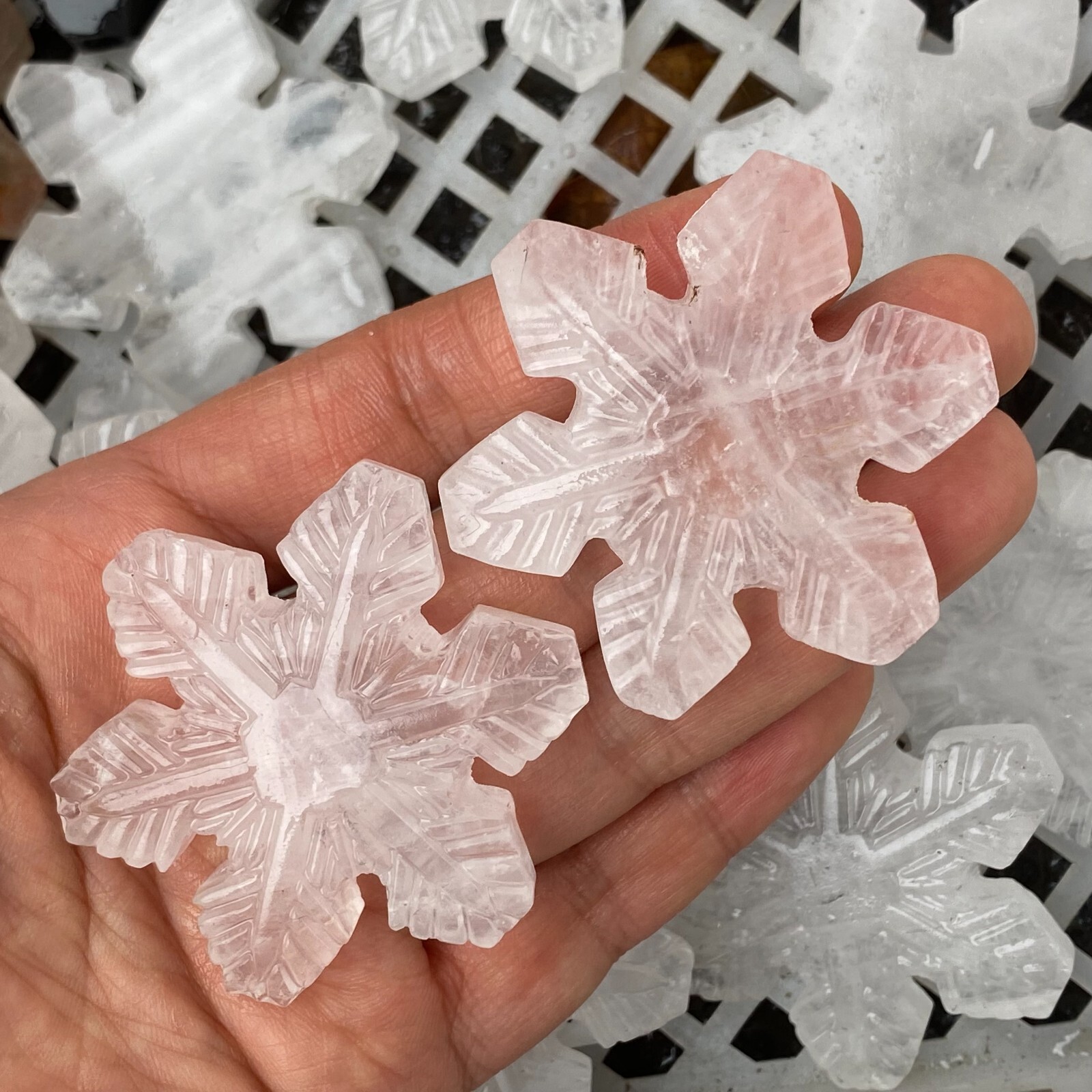 TOP Natural Gypsum Selenite snow Hand Carved Quartz Crystal Reiki healing 1PC