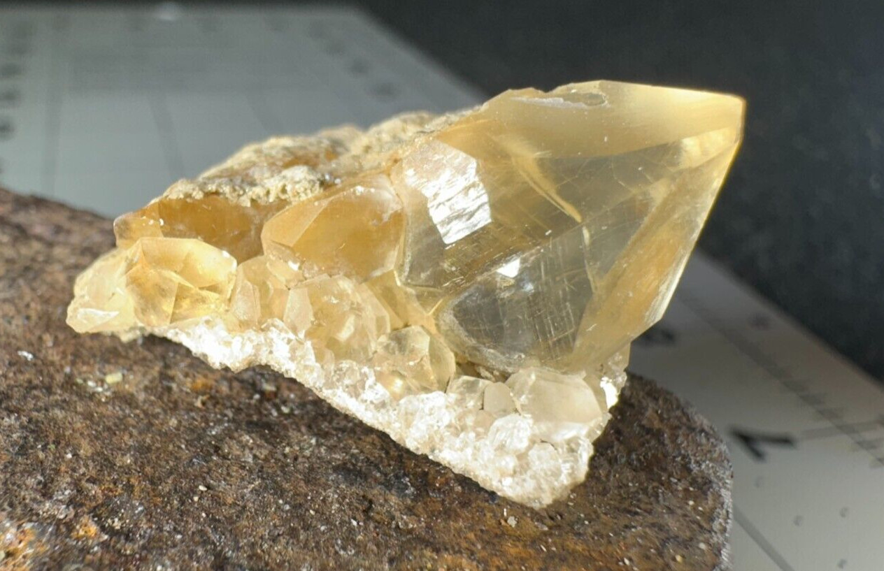 ➤ 1-1/4″ TWIN CALCITE CRYSTAL CLUSTER – DeBolt Quarry Richmond Indiana VIDEO➤634