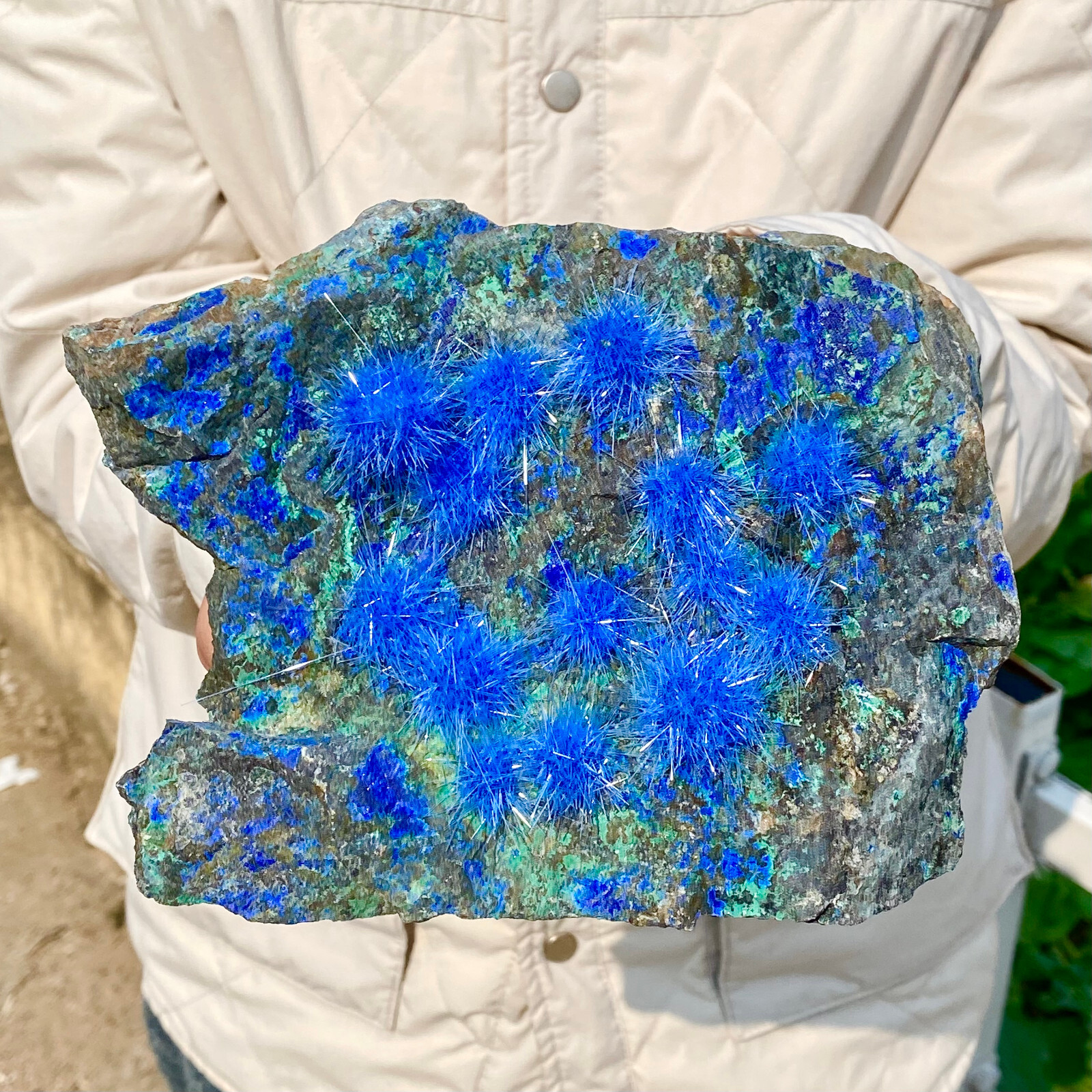 3.2LB Rare crystal specimens of magnesium phosphate blue copper ore in Morocco