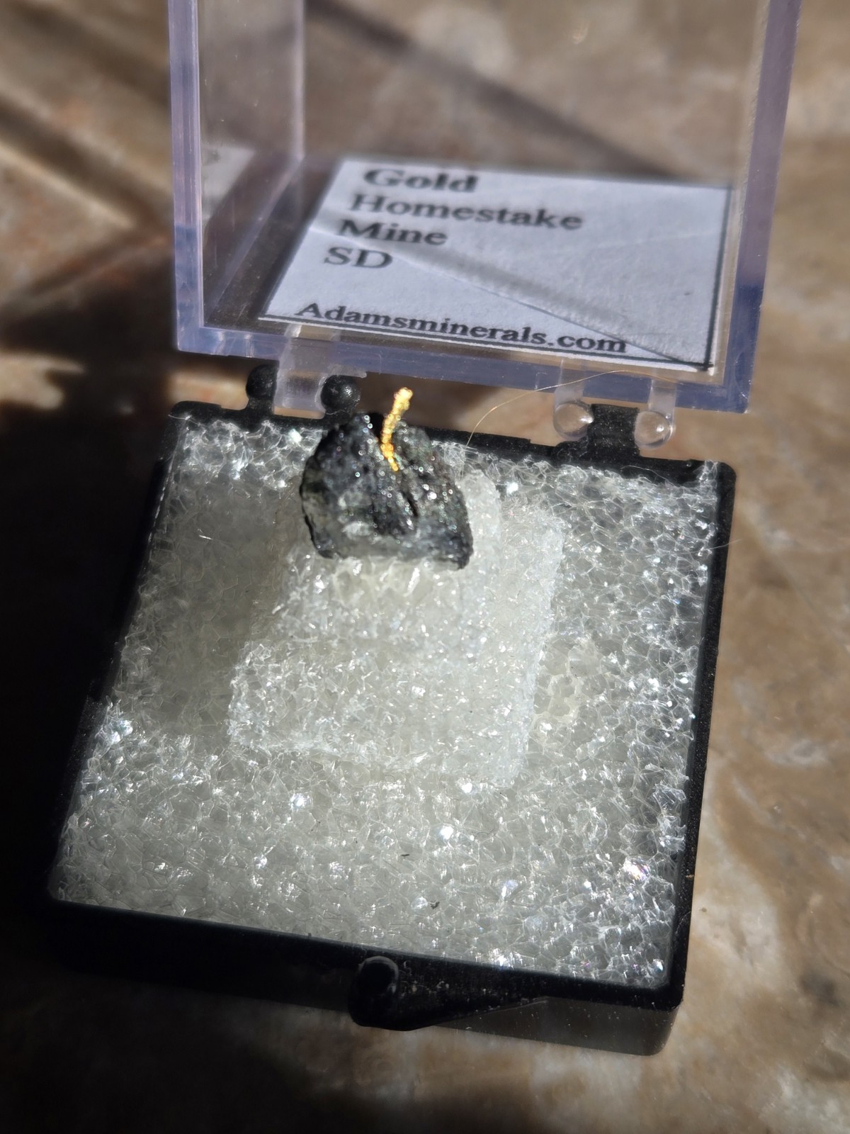 Beautiful Gold Thumbnail specimen