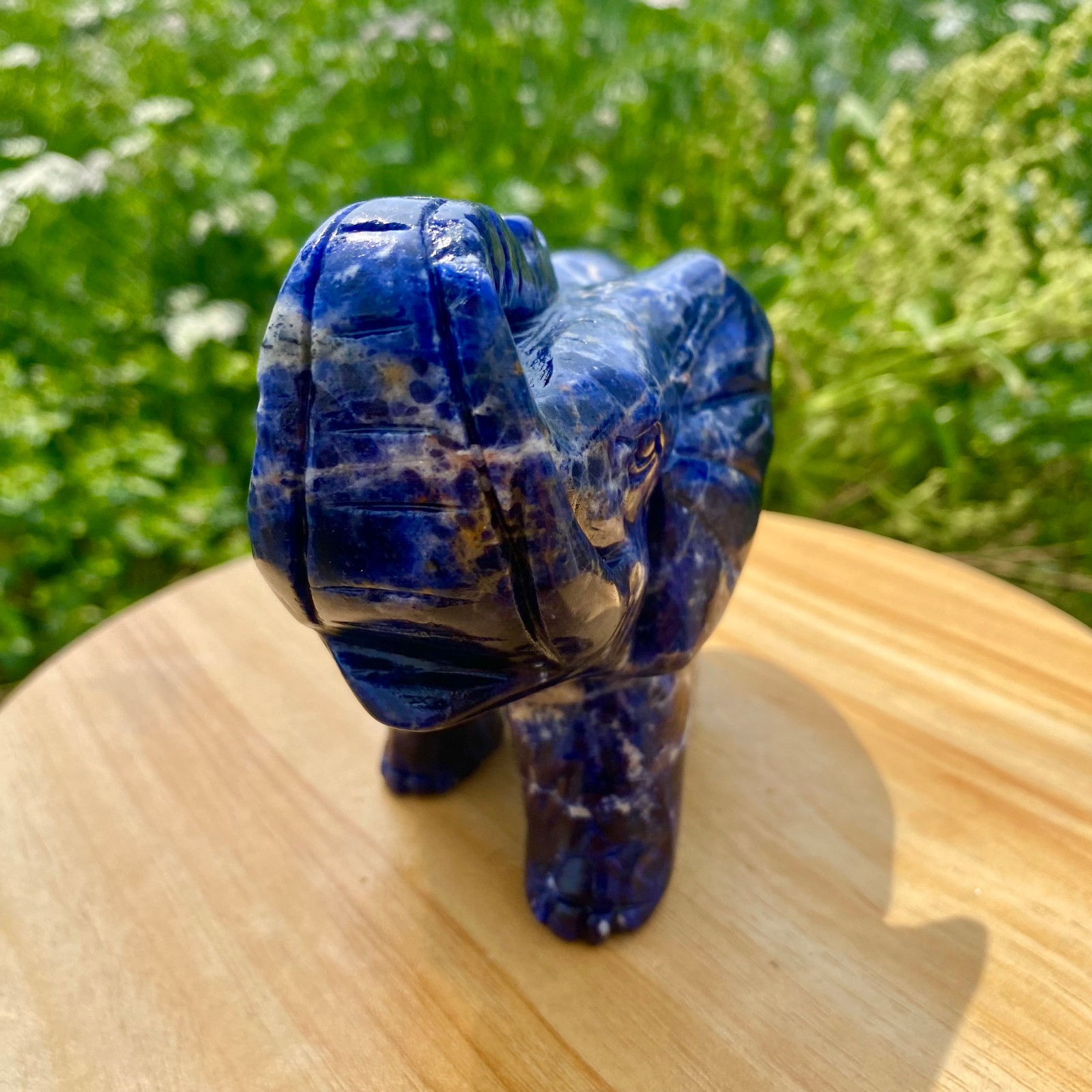 2.86LB Natural blue patterned stone carving image
