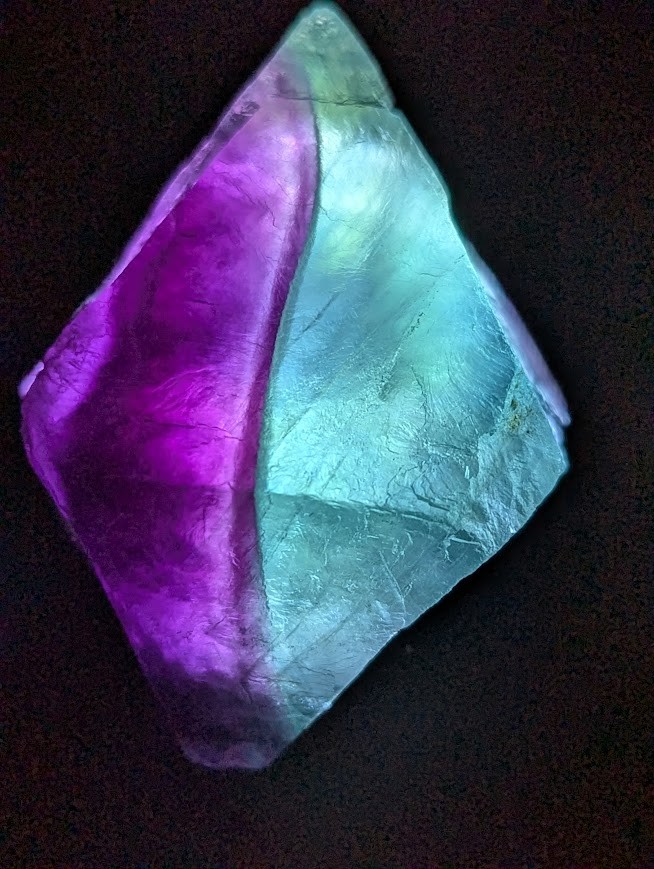 Fluorite Octahedron Natural Geometric Formation Crystals- Blue-Green (4 oz)