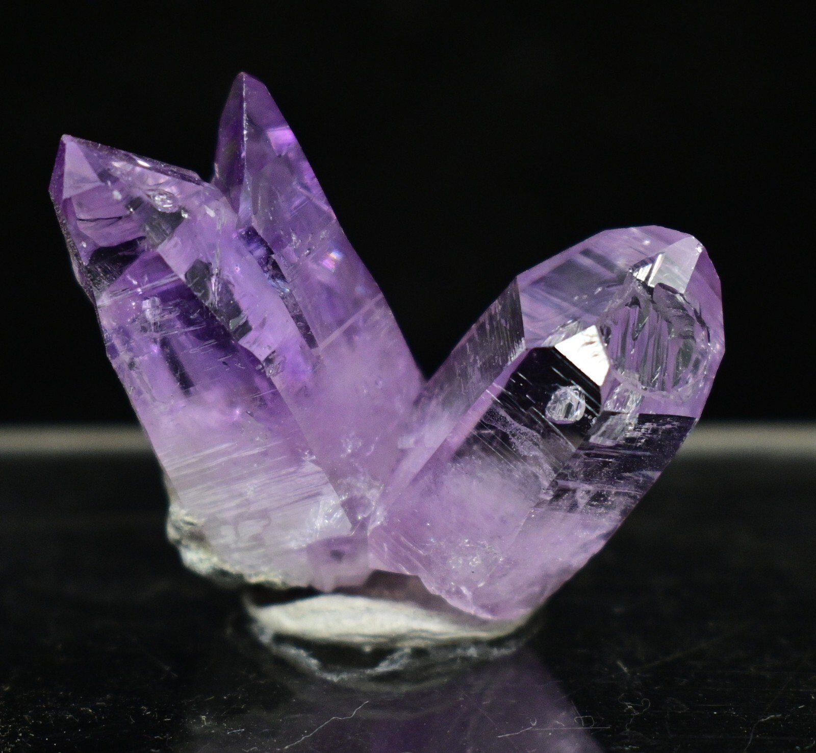 Amethyst (Nonprecious natural mineral) # 3275