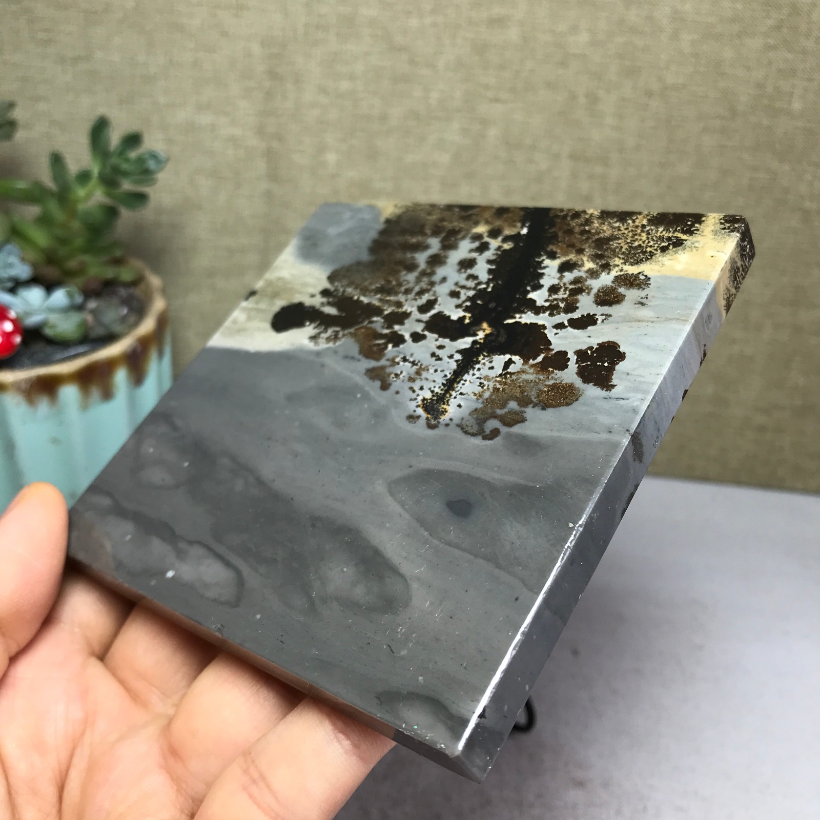 Natural Chinese painting stone crystal ornaments for home decoration 238g A5279