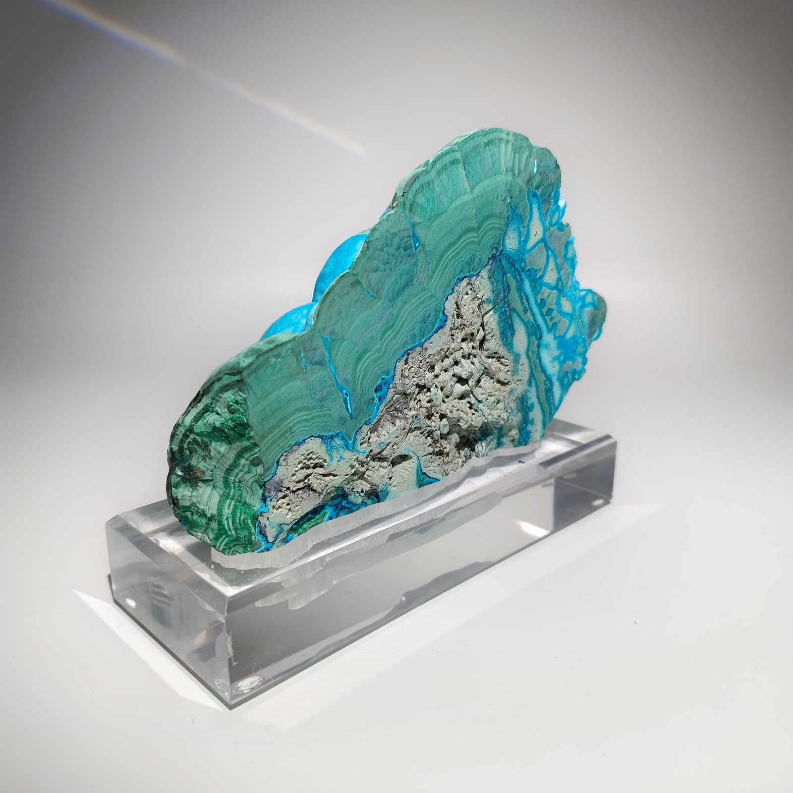 3.63LB Rare Natural Silicon Malachite Quartz Crystal Mineral Specimen + Stand