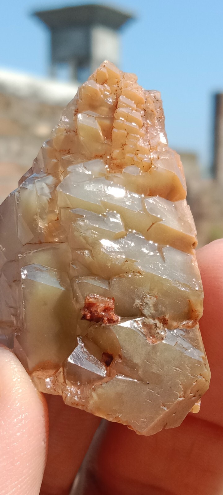 33.5Grams Tri color white brown and chlorine Beautiful Chlorine Quartz Crystal