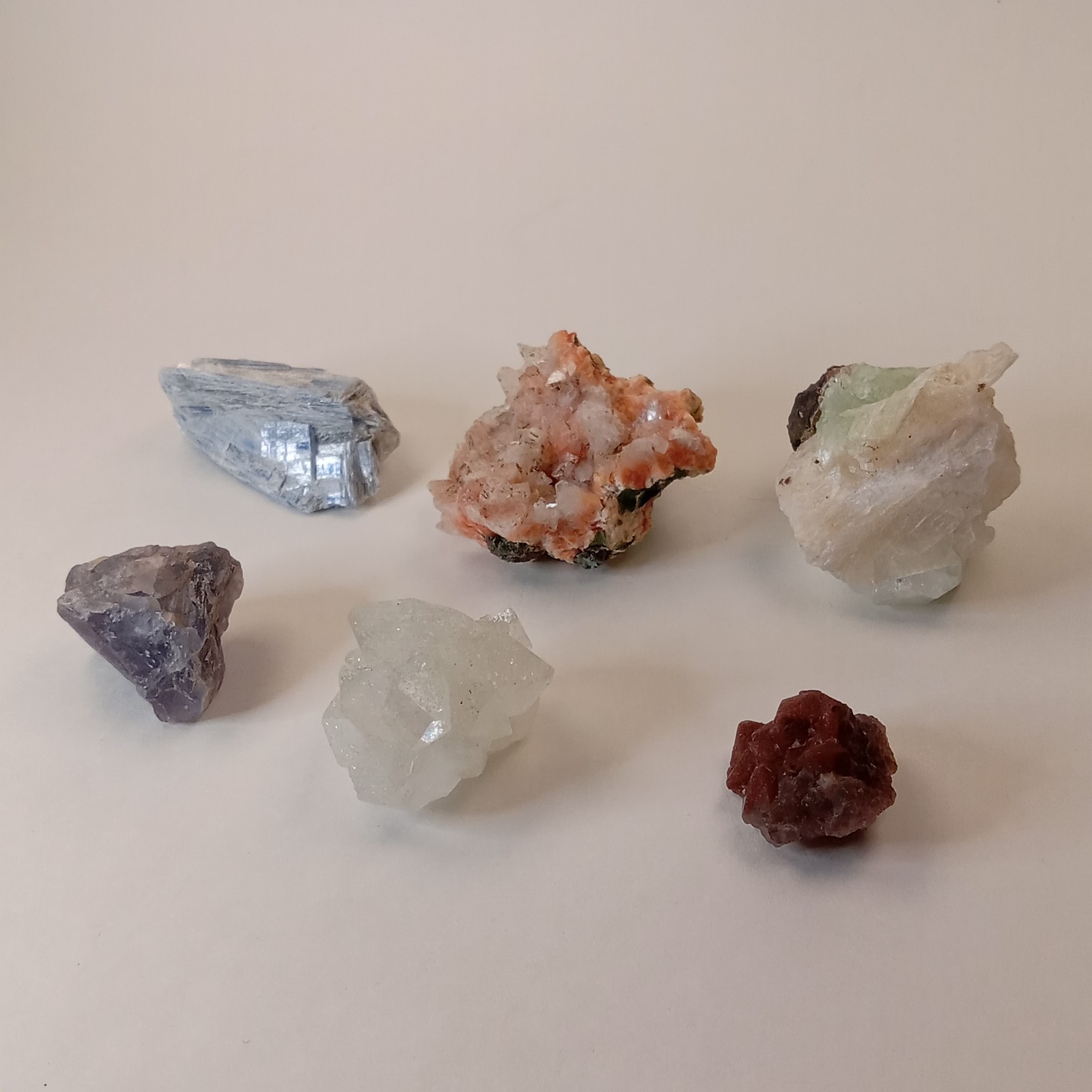Mixed Mineral Specimen Lot 6pc Kyanite Apophyllite Garnet Stilbite I12