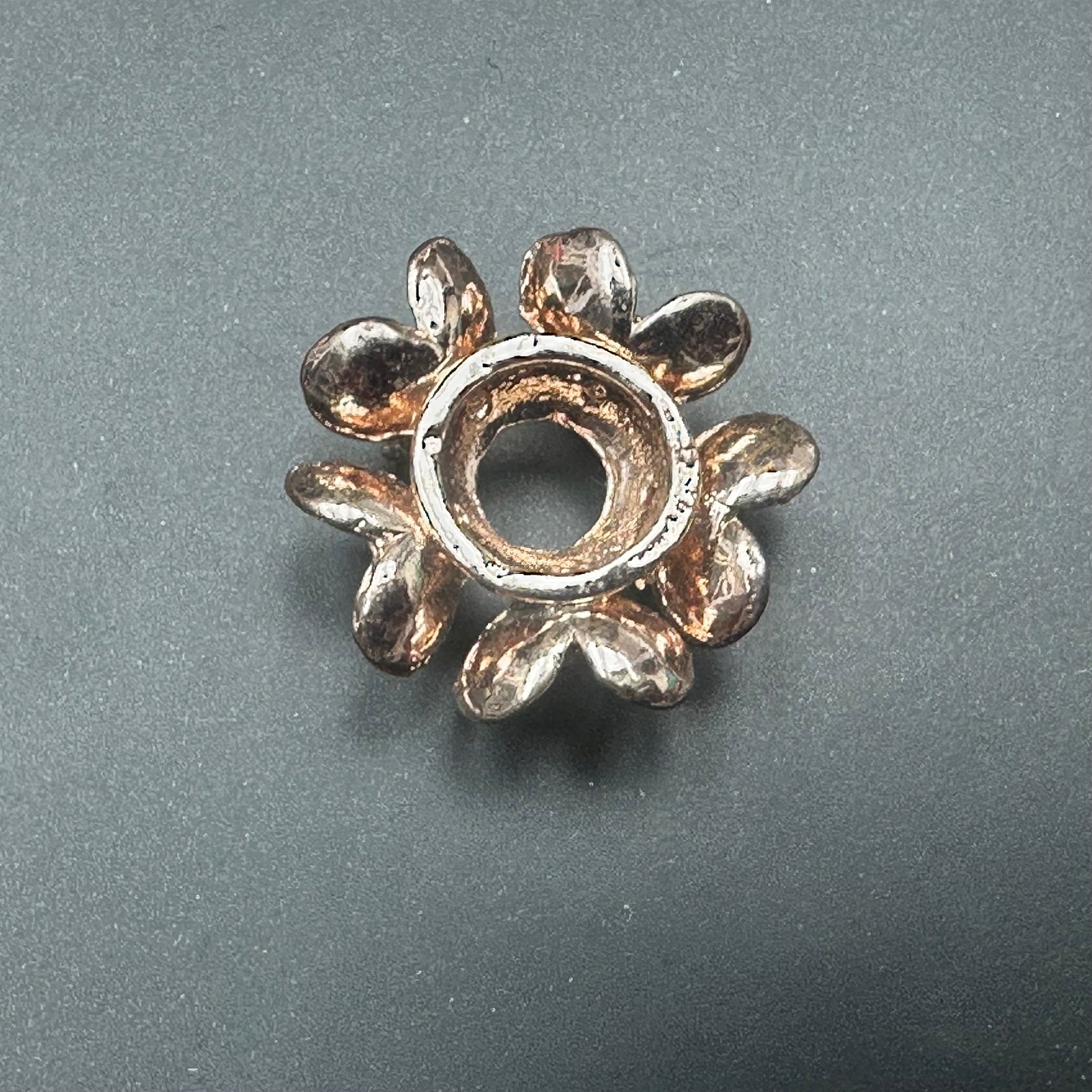 Metal crystal small ball basekkiik